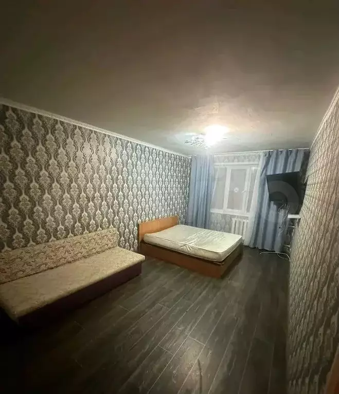 2-к. квартира, 42 м, 3/6 эт. - Фото 0