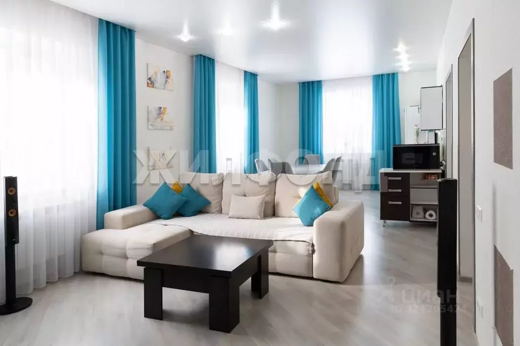 Дом в Новосибирская область, Искитим ул. Солнечный Жилмассив (240 м) - Фото 2