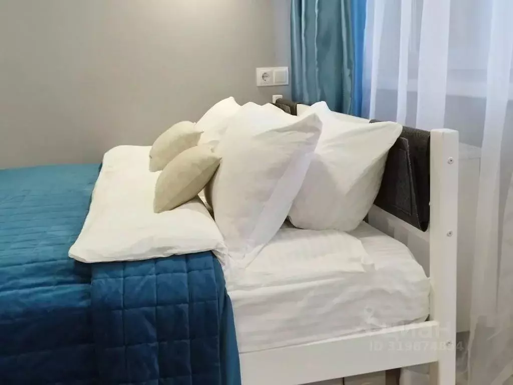 1-к кв. Удмуртия, Ижевск ул. имени 50-летия ВЛКСМ, 2 (17.0 м) - Фото 1