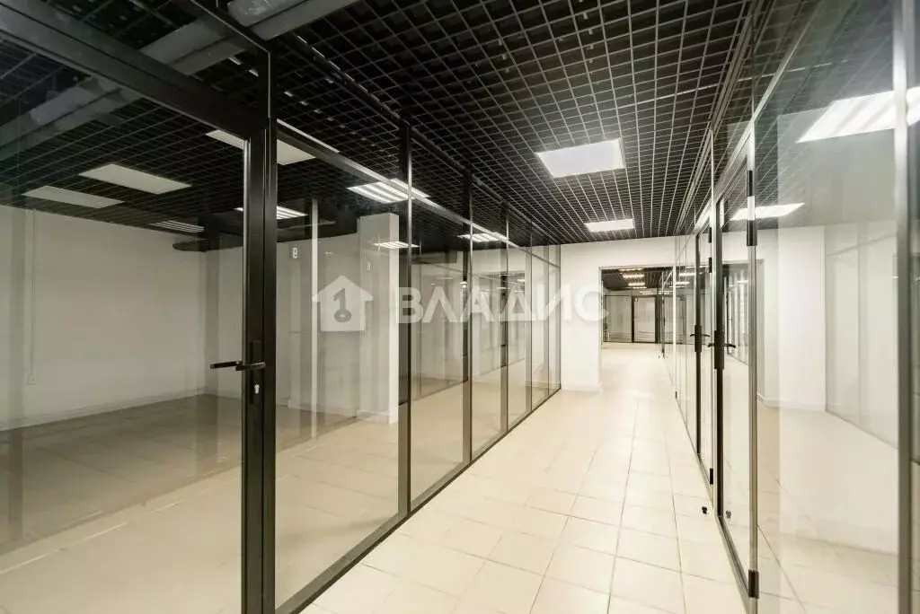 Помещение свободного назначения в Санкт-Петербург пос. Шушары, просп. ... - Фото 1