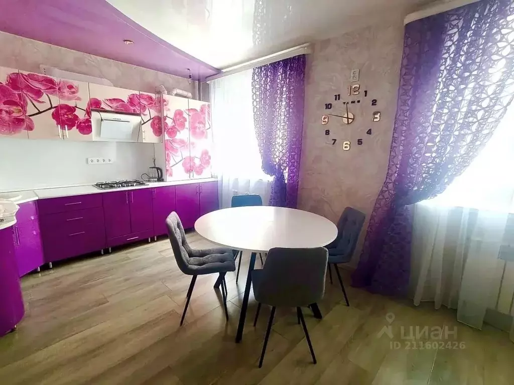 3-к кв. Ульяновская область, Ульяновск ул. Кирова, 37 (75.0 м) - Фото 1