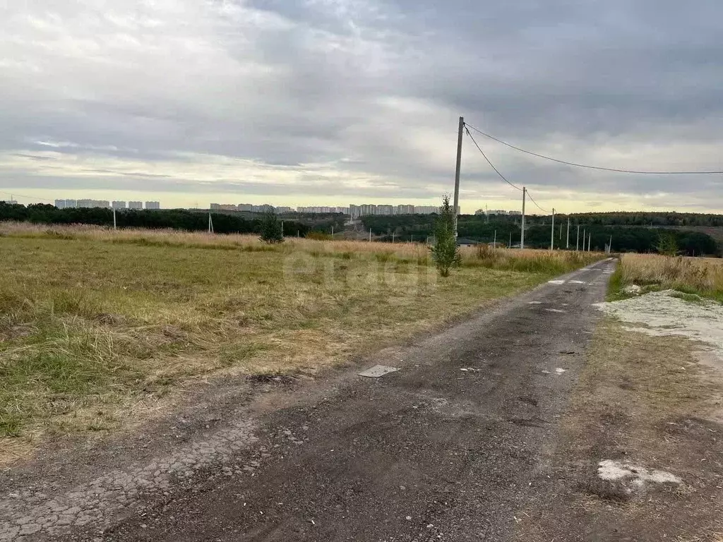 Участок в Курская область, Курск ул. Комдива Высоцкого (10.0 сот.) - Фото 1