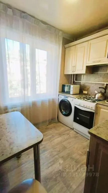 3-к кв. Астраханская область, Астрахань ул. Софьи Перовской, 103к25 ... - Фото 1