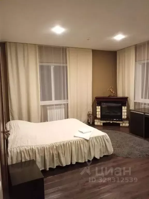 Комната Курская область, Льгов Советская ул., 2 - Фото 1