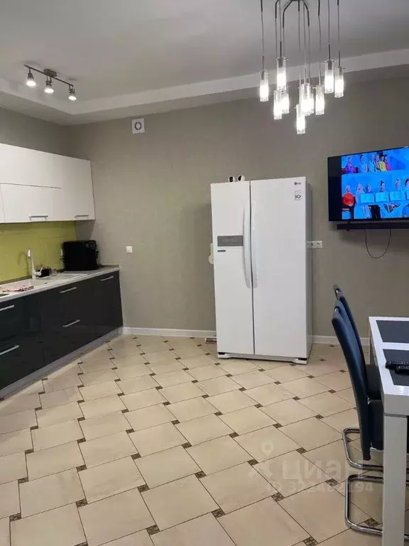 2-к кв. Алтайский край, Барнаул просп. Ленина, 151Б (64.0 м) - Фото 1