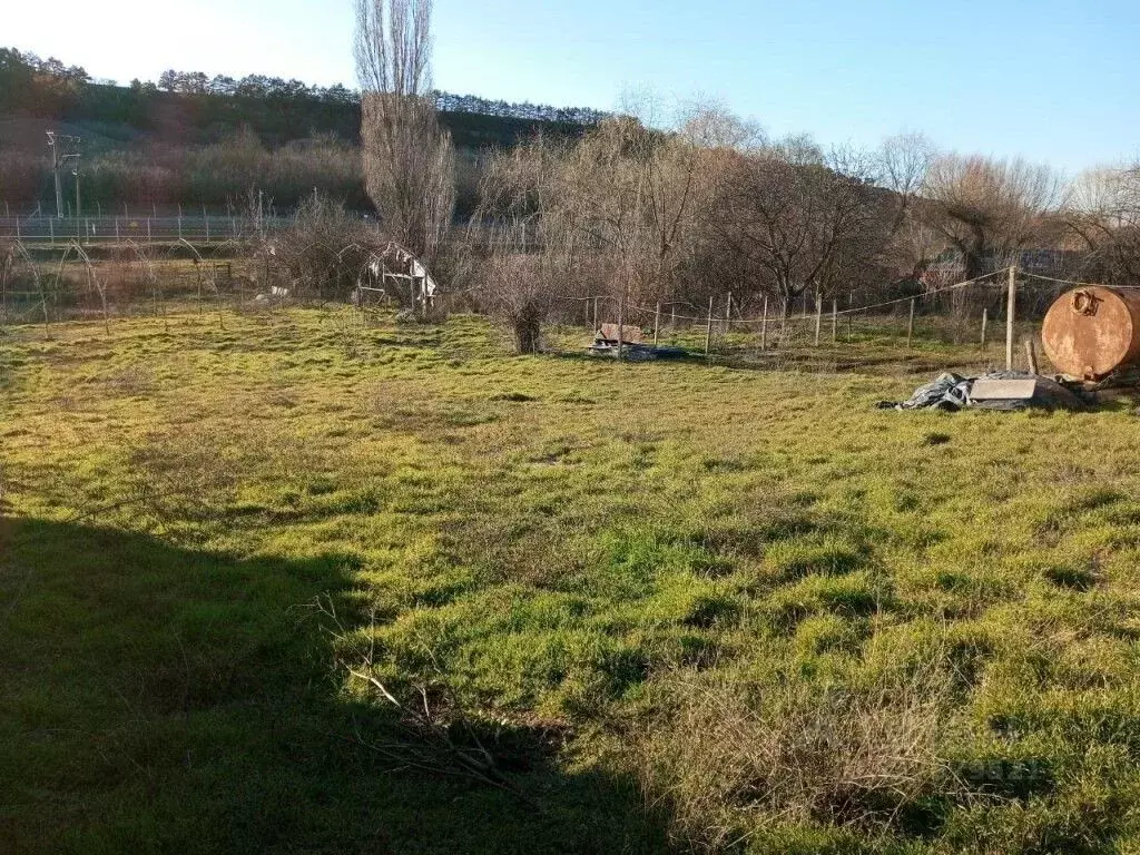 Участок в Крым, Бахчисарайский район, Почтовское с/пос, с. Приятное ... - Фото 1