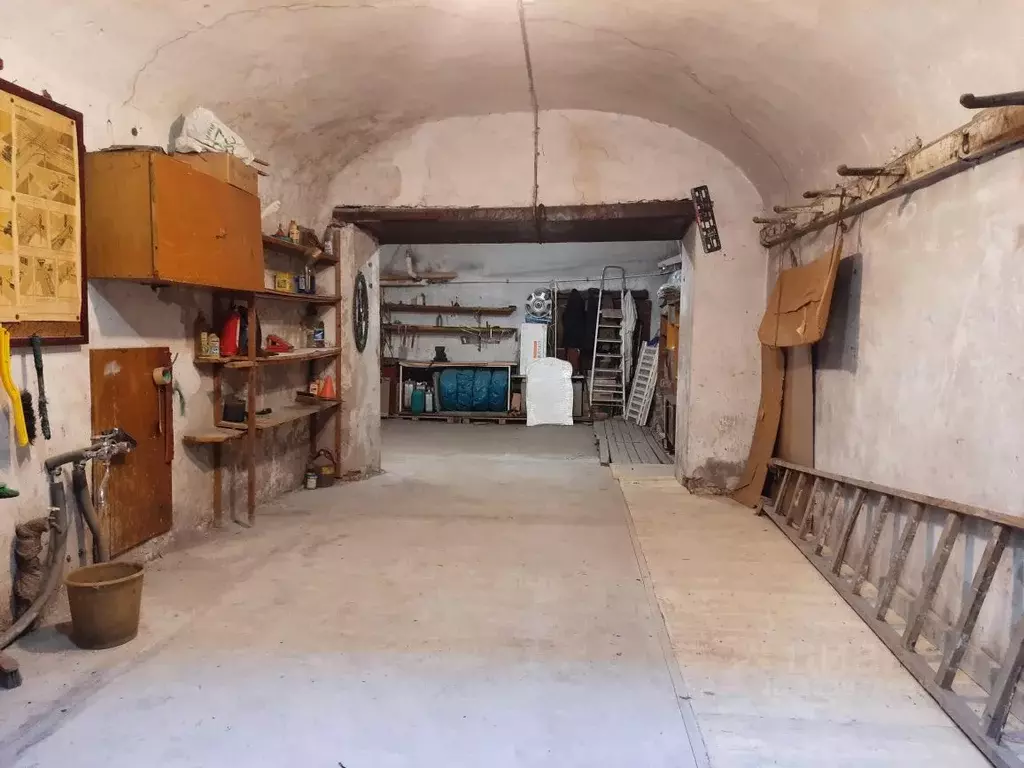 Гараж в Санкт-Петербург Вознесенский просп., 4Б (53 м) - Фото 1