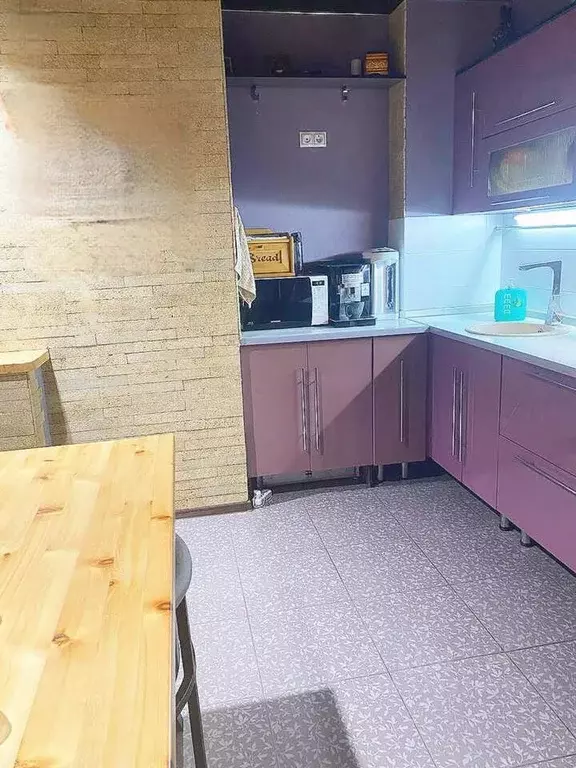 3-к кв. Хакасия, Черногорск ул. Калинина, 10 (69.9 м) - Фото 1