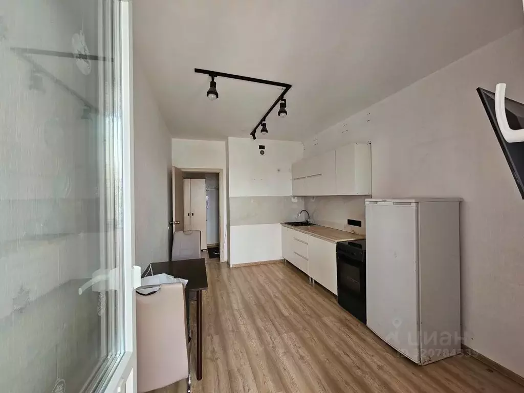 2-к кв. Свердловская область, Екатеринбург ул. Академика Парина, 4 ... - Фото 1