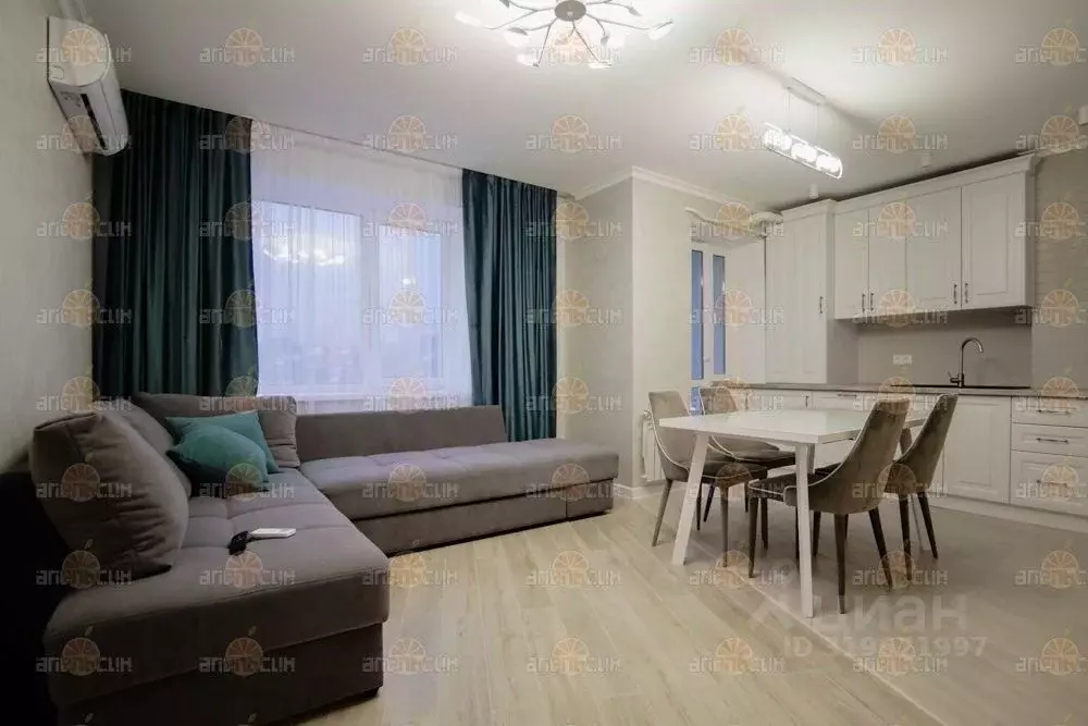 3-к кв. Ставропольский край, Ставрополь ул. Добролюбова, 53 (73.7 м) - Фото 0