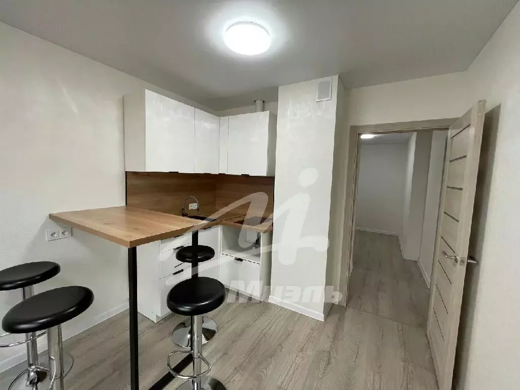 Продается 3-комнатная квартира - Фото 2