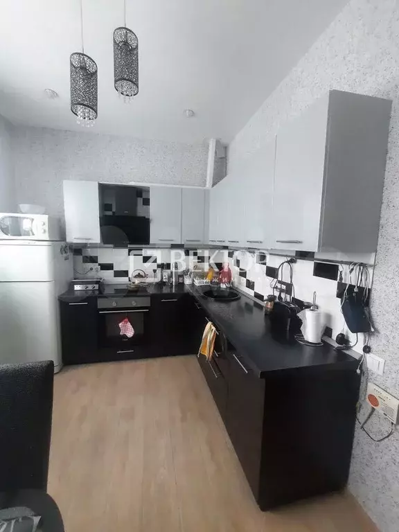 2-к. квартира, 46 м, 1/2 эт. - Фото 0