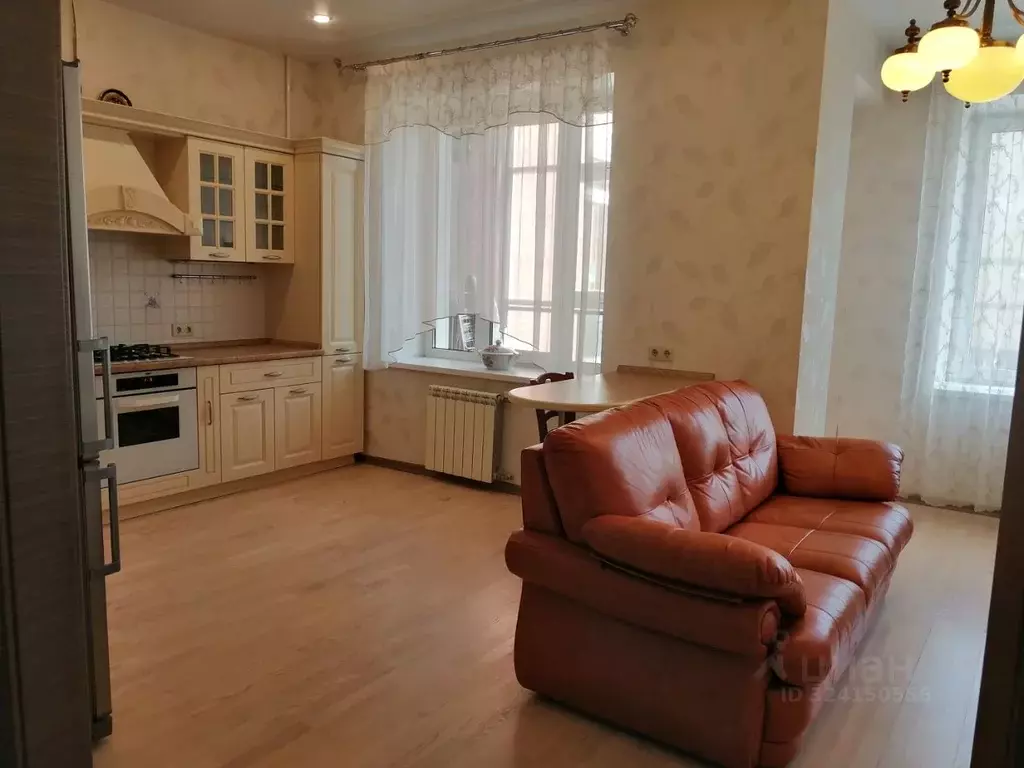 2-к кв. Омская область, Омск ул. Булгакова, 1 (58.9 м) - Фото 1