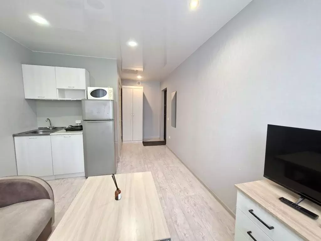 Комната Омская область, Омск ул. 23-я Линия, 67 (17.0 м) - Фото 0