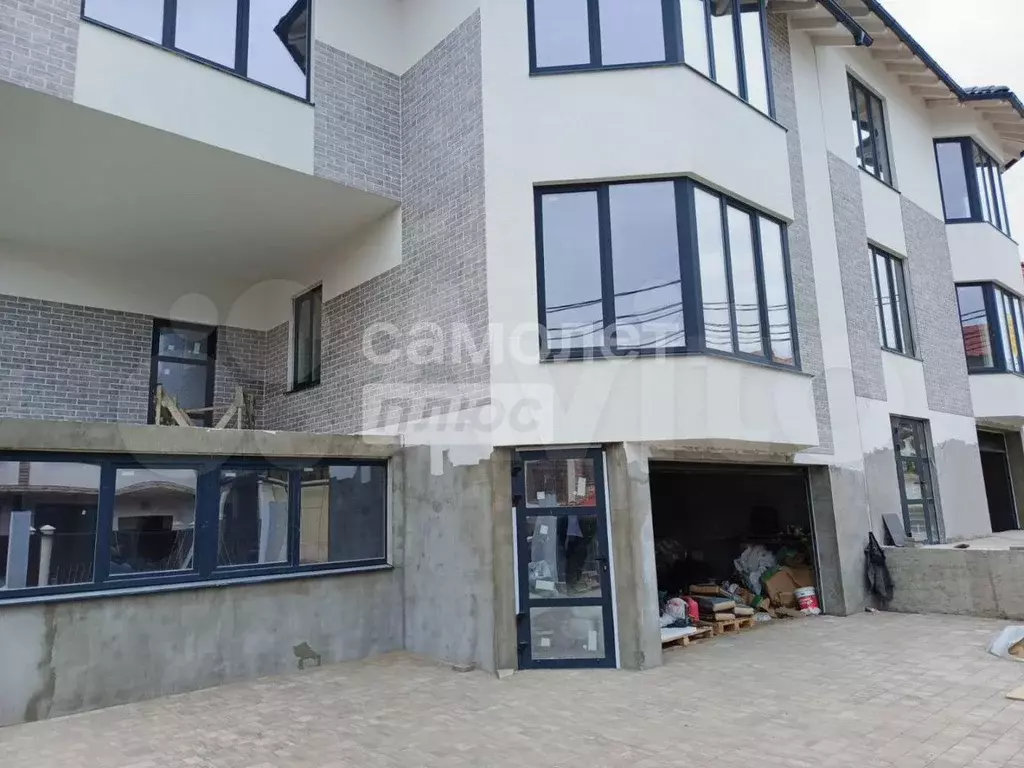 Дом 330 м на участке 3 сот. - Фото 0