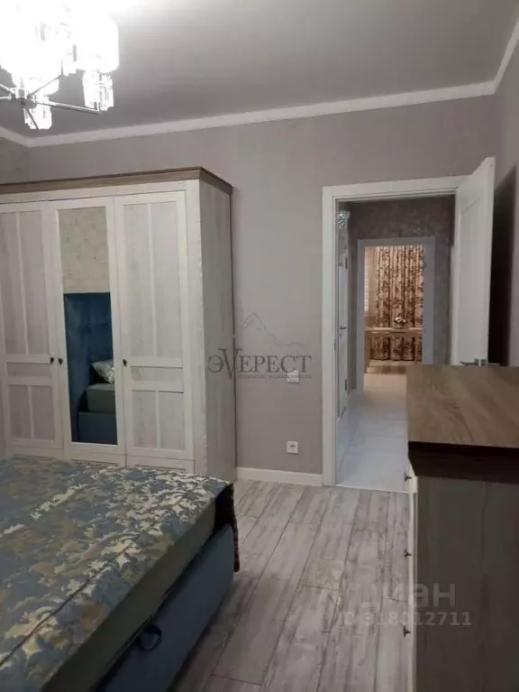 2-к кв. Белгородская область, Старый Оскол Степной мкр, 31 (67.0 м) - Фото 0