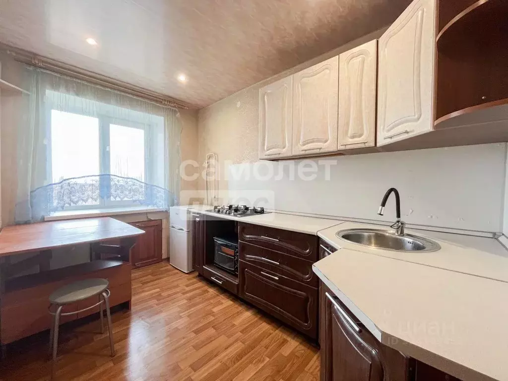 2-к кв. Пермский край, Кунгур ул. Газеты Искра, 15 (43.4 м) - Фото 1