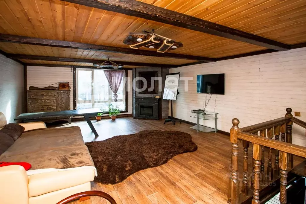 Дом в Кемеровская область, Кемерово Железнодорожная ул., 268 (110 м) - Фото 1