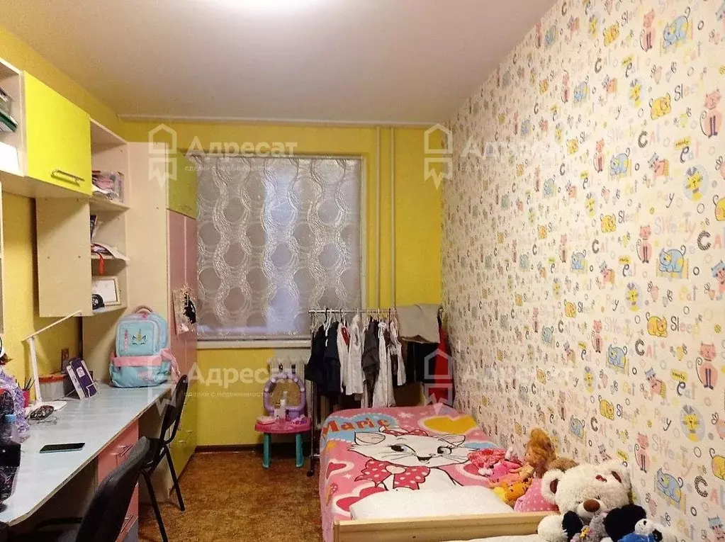 4-к кв. Волгоградская область, Волгоград ул. Панферова, 14 (78.6 м) - Фото 1