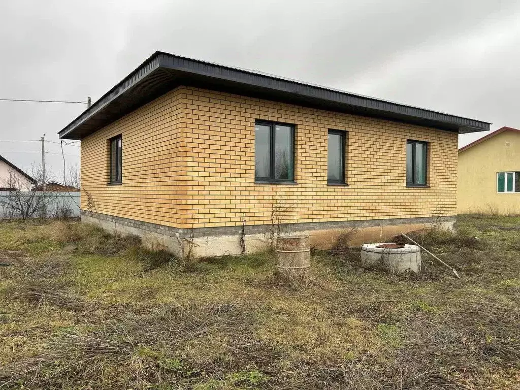 Дом в Башкортостан, Иглинский район, Акбердинский сельсовет, с. ... - Фото 2