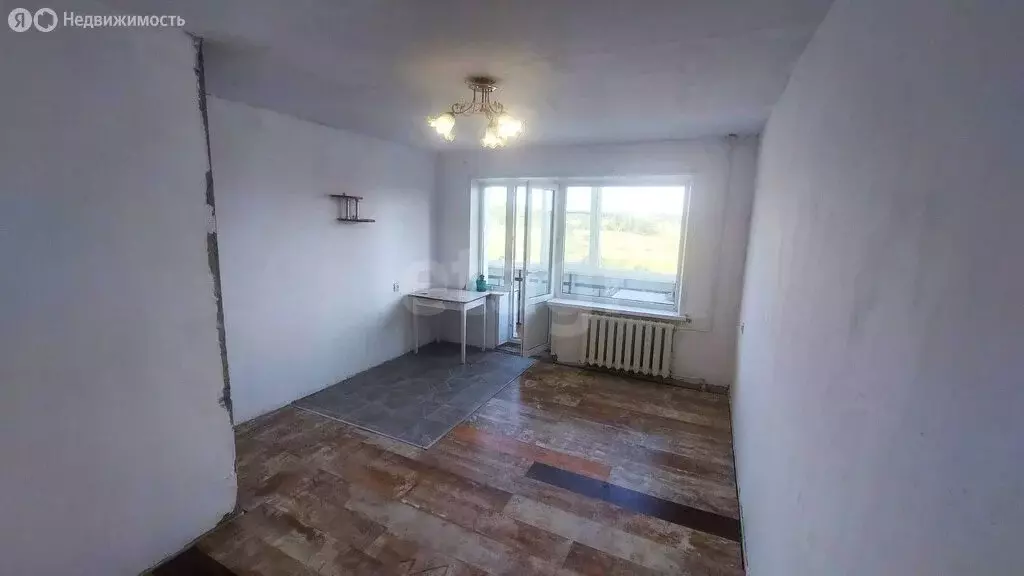 1-комнатная квартира: село Коршик, улица 8 Марта, 4 (37.1 м) - Фото 1
