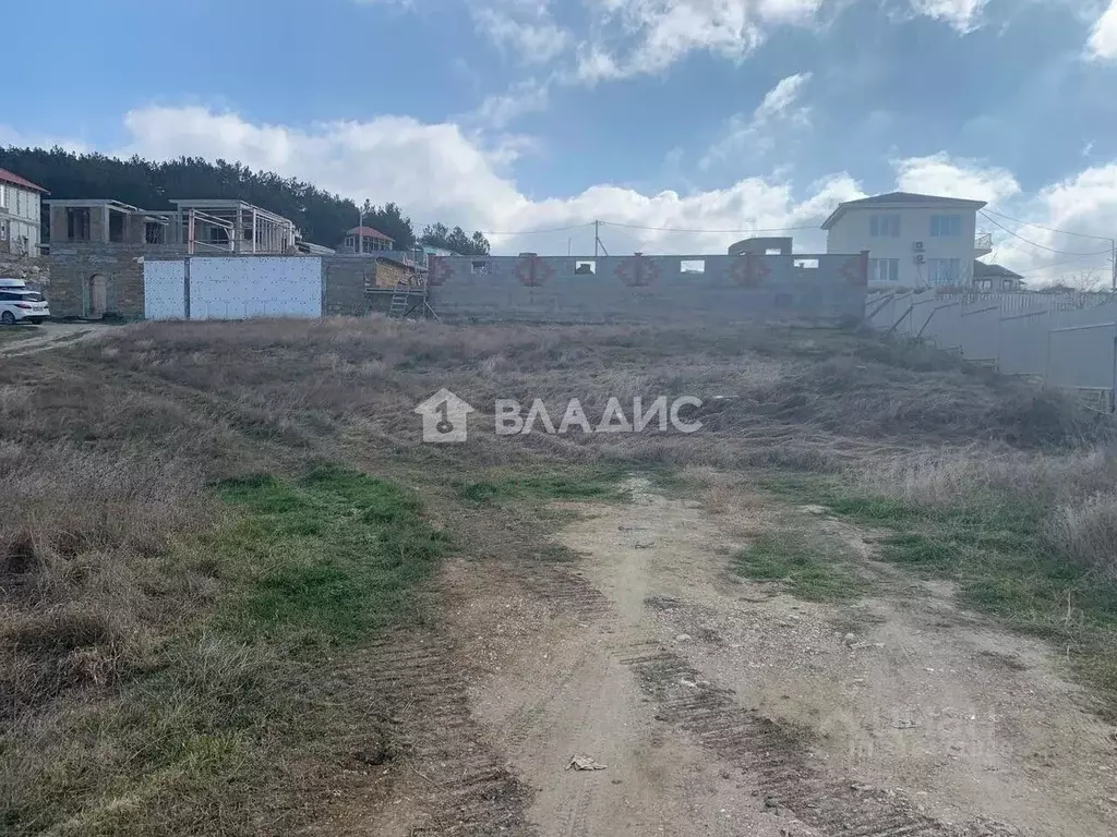 Участок в Севастополь ш. Качинское, 57В (10.0 сот.) - Фото 0