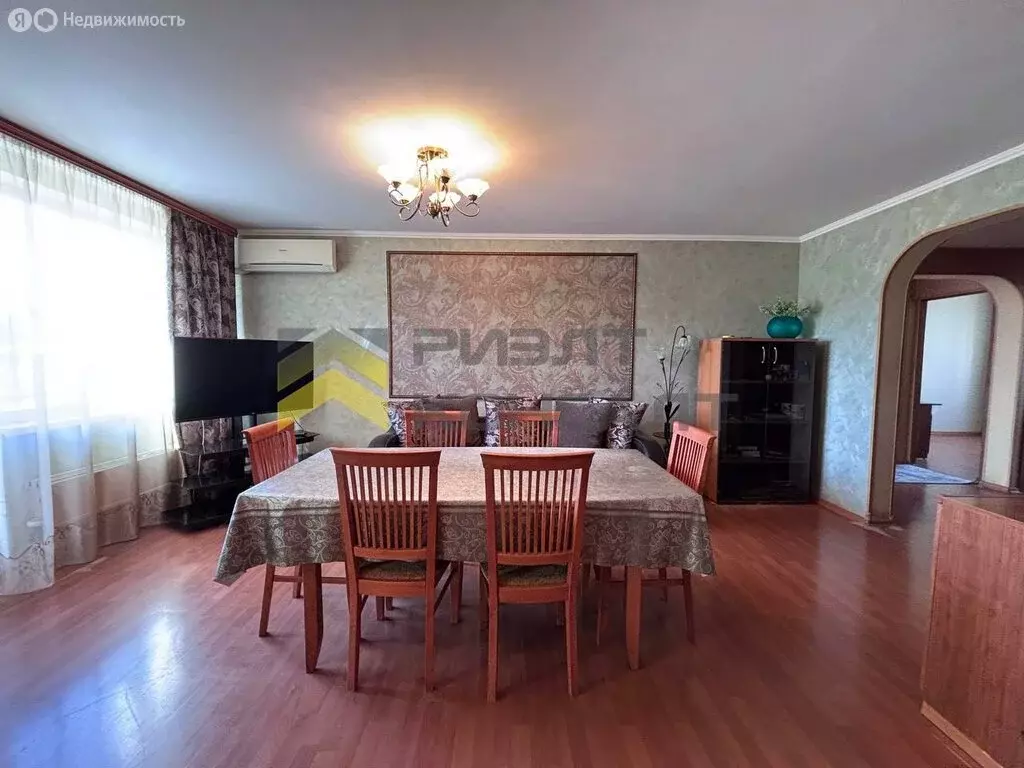 3-комнатная квартира: Омск, Омская улица, 111 (84.6 м) - Фото 1