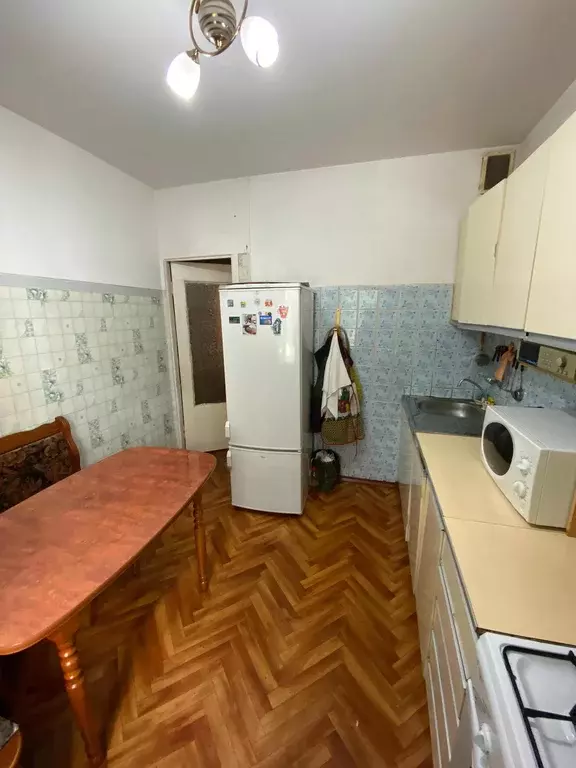Продаётся 4-к квартира, 62.8 м - Фото 1