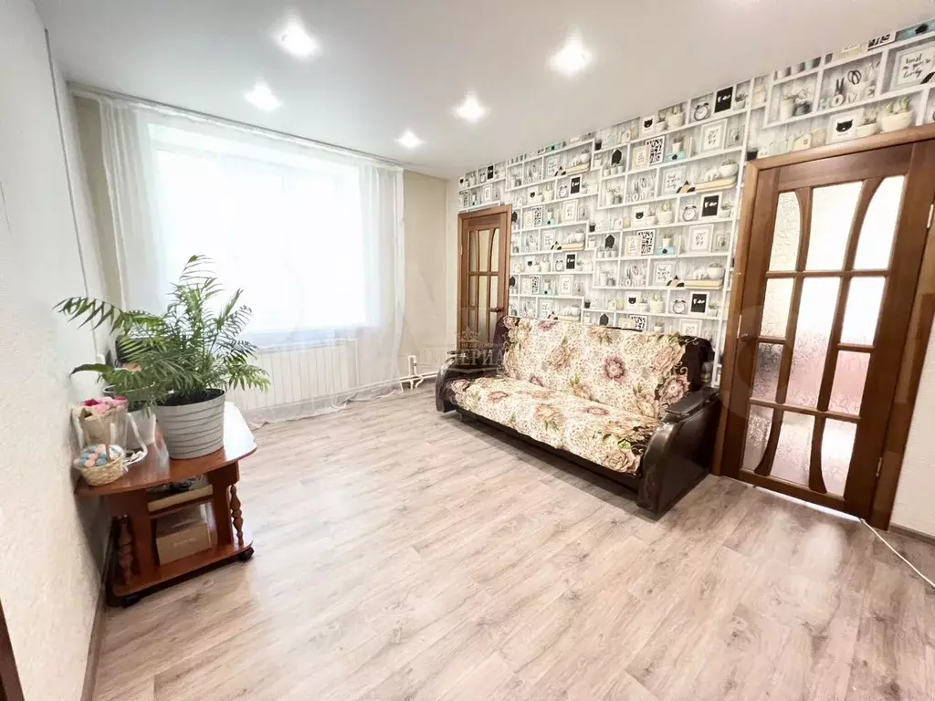 2-к. квартира, 38 м, 2/2 эт. - Фото 1