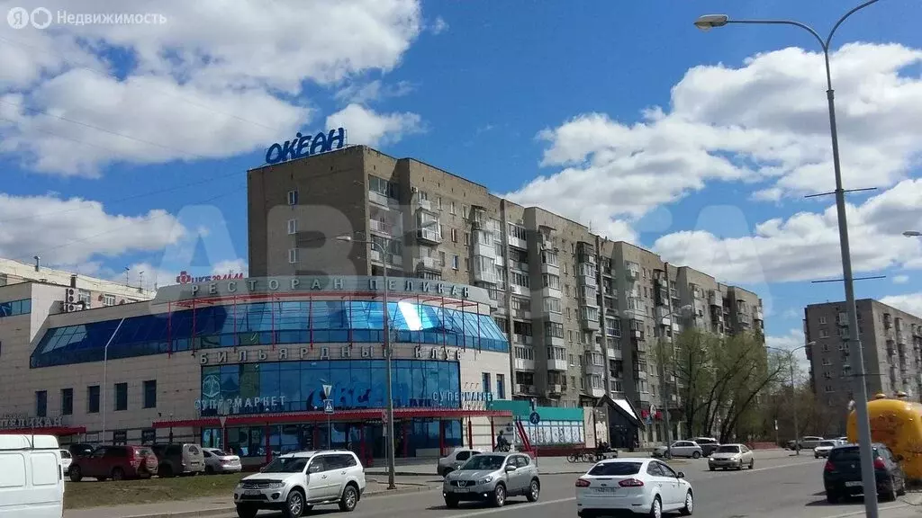 1-комнатная квартира: Омск, Иртышская набережная, 12 (33.2 м) - Фото 0
