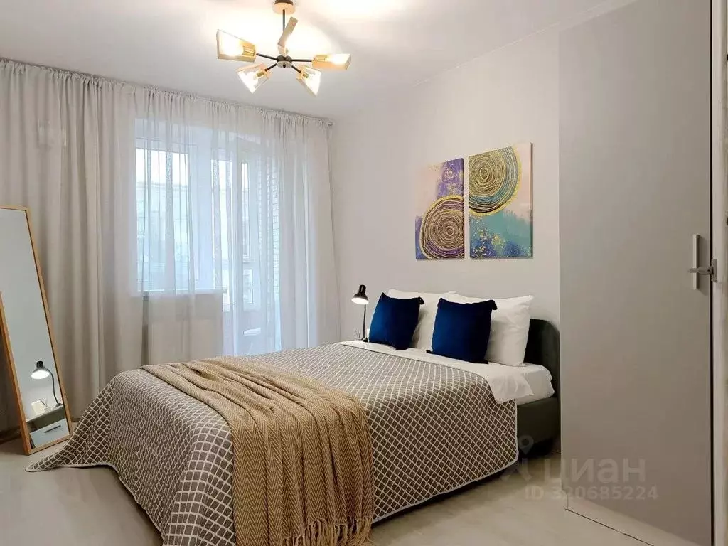 1-к кв. Удмуртия, Ижевск Молодежная ул., 107В (35.0 м) - Фото 1