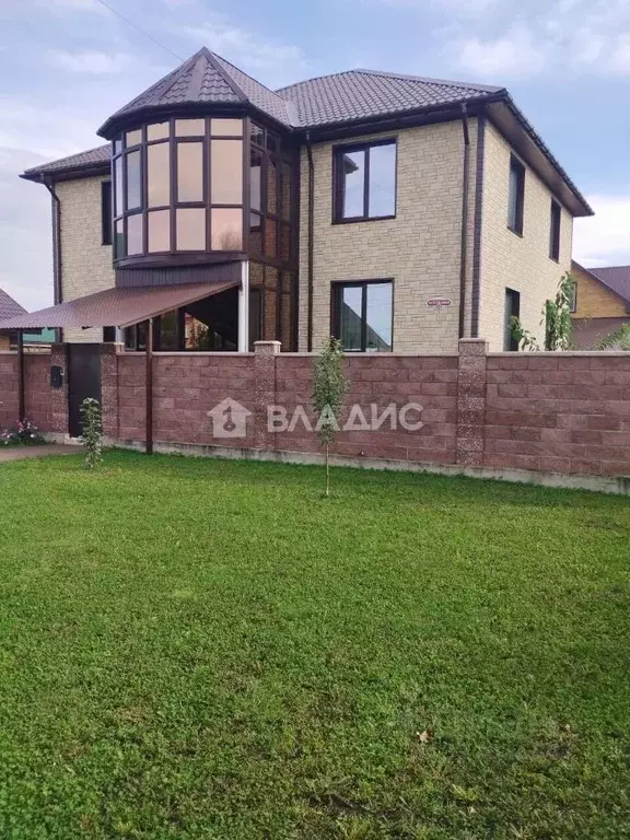 Дом в Башкортостан, Стерлитамак Магистральная ул., 44 (217 м) - Фото 1