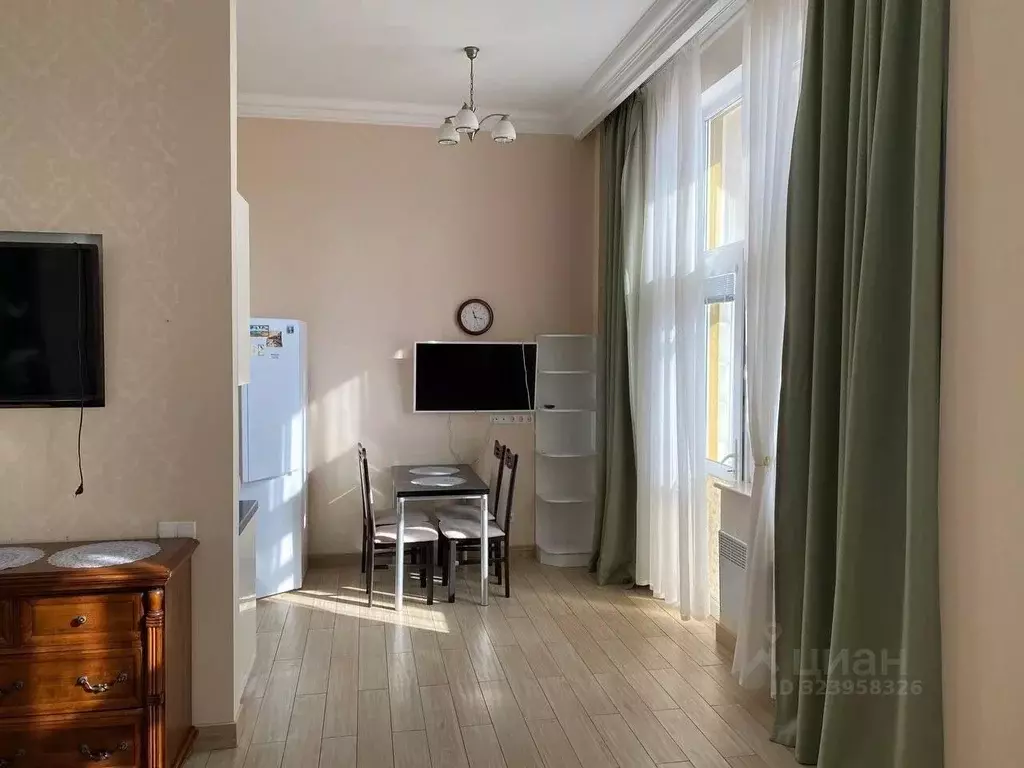 1-к кв. Крым, Ялта ул. Щорса, 30 (63.6 м) - Фото 1