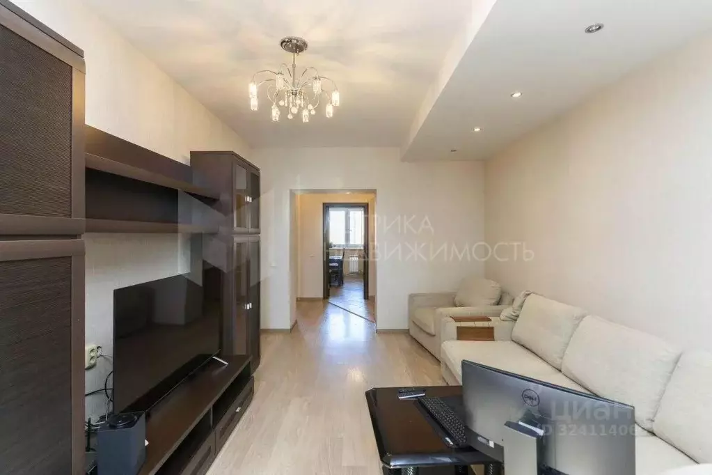 3-к кв. Тюменская область, Тюмень Широтная ул., 100к5 (80.6 м) - Фото 1