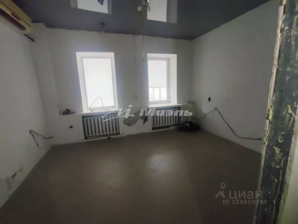 Помещение свободного назначения в Крым, Симферополь ул. Пушкина, 12 ... - Фото 2