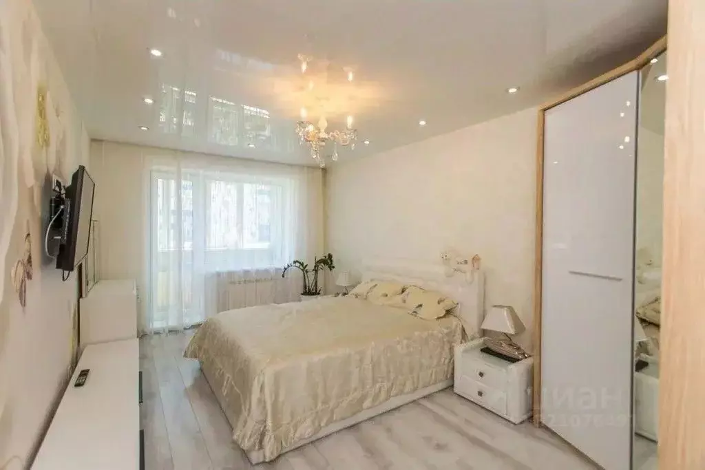 3-к кв. Приморский край, Владивосток просп. Красного Знамени, 91 (65.0 ... - Фото 1