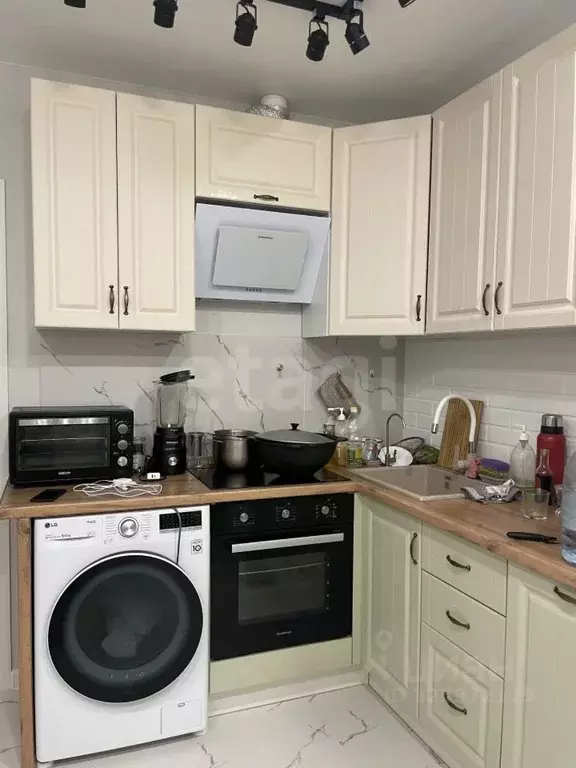 1-к кв. Тюменская область, Тюмень ул. Беляева, 27 (37.4 м) - Фото 1