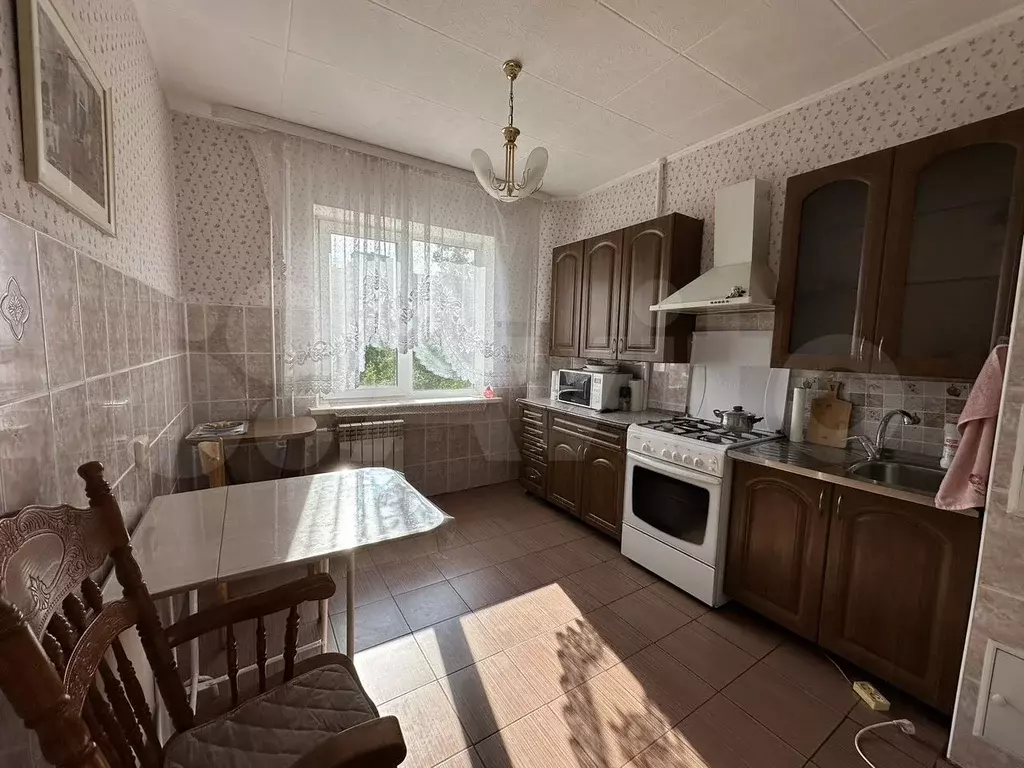 3-к. квартира, 63 м, 3/9 эт. - Фото 0