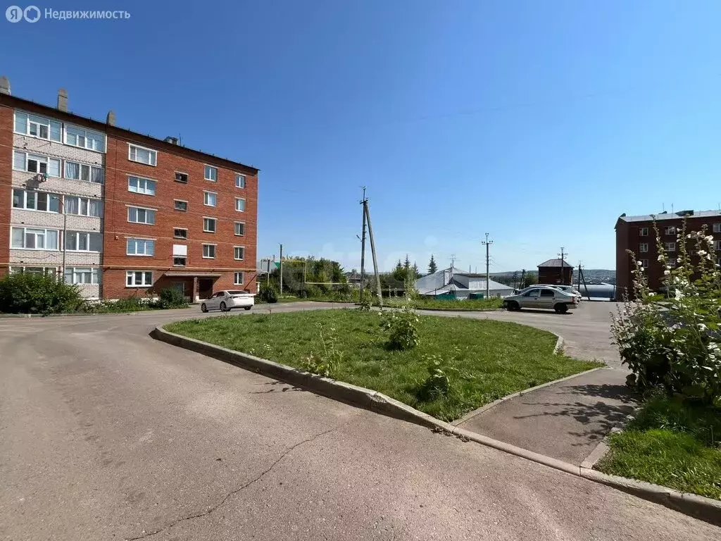 1-комнатная квартира: Кукмор, улица Рабочий Переулок, 26 (40 м) - Фото 1