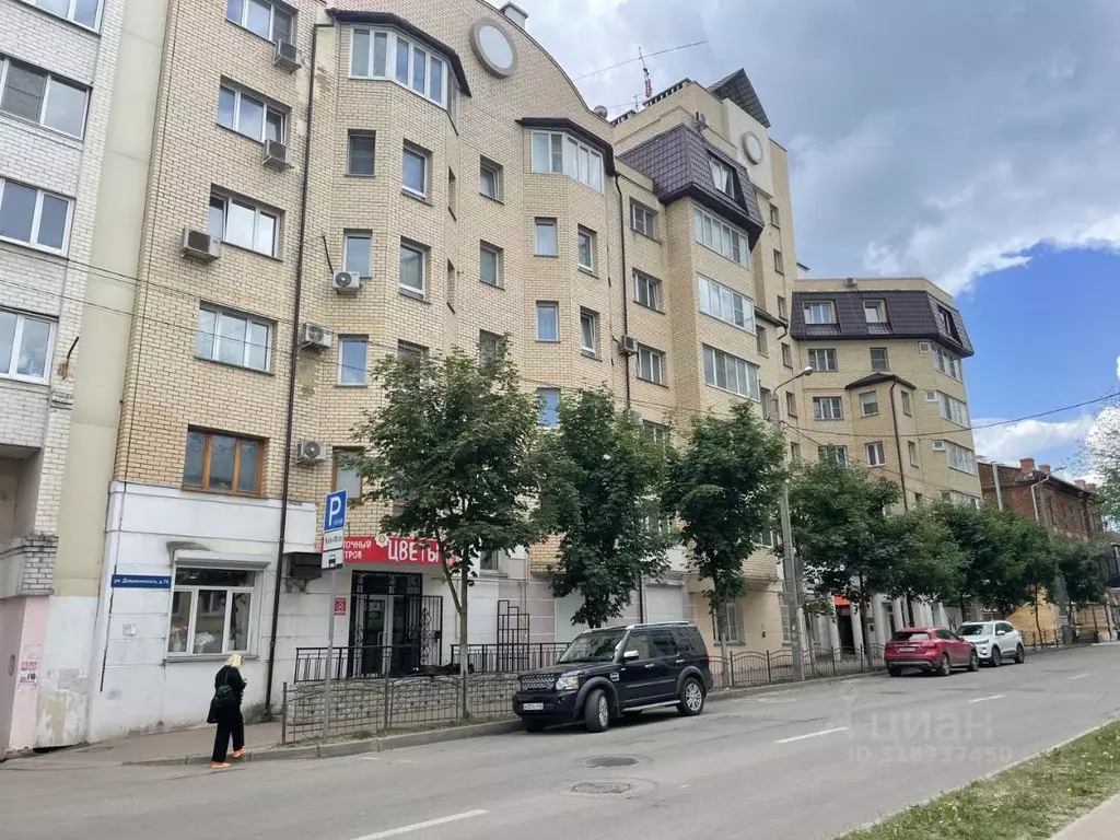 3-к кв. Калужская область, Калуга ул. Дзержинского, 78 (90.0 м) - Фото 0