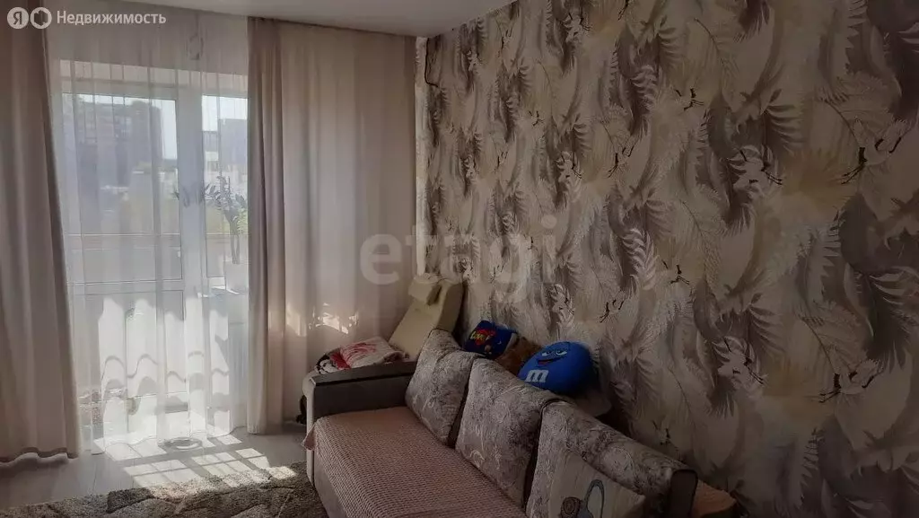 2-комнатная квартира: Таганрог, улица Сергея Шило, 261 (67.3 м) - Фото 1