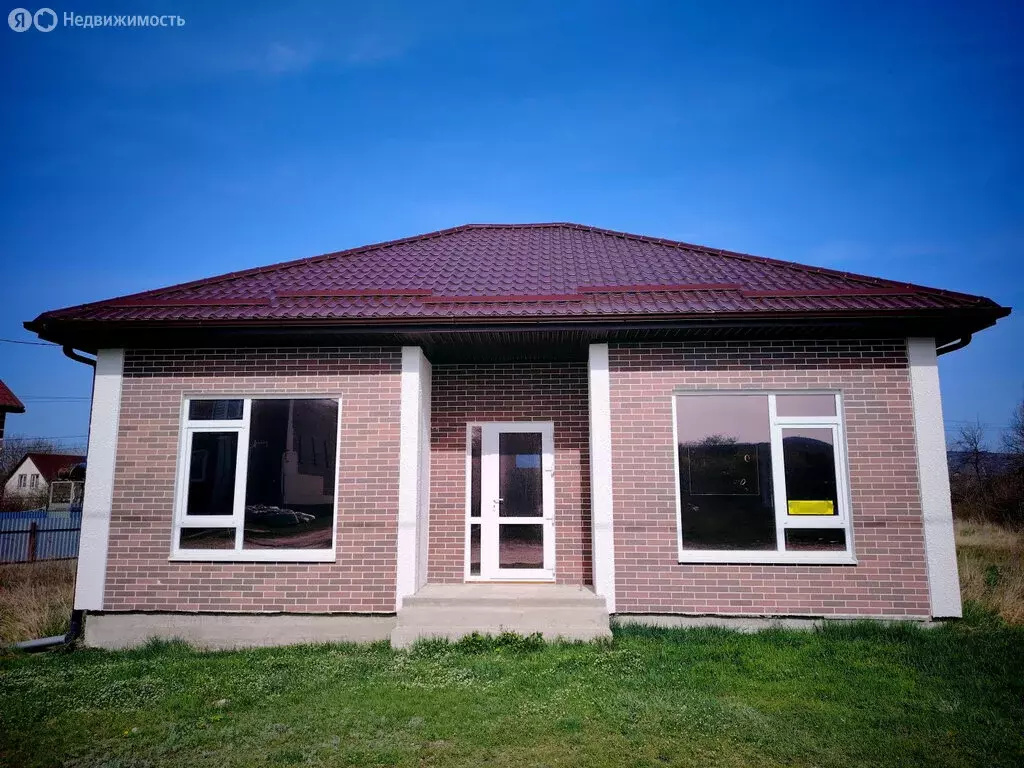 Дом в станица Натухаевская, Красная улица (80 м) - Фото 1