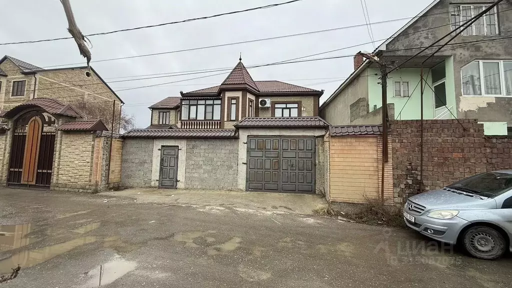 Дом в Дагестан, Махачкала Учхоз кв-л, ул. Мира (280 м) - Фото 0