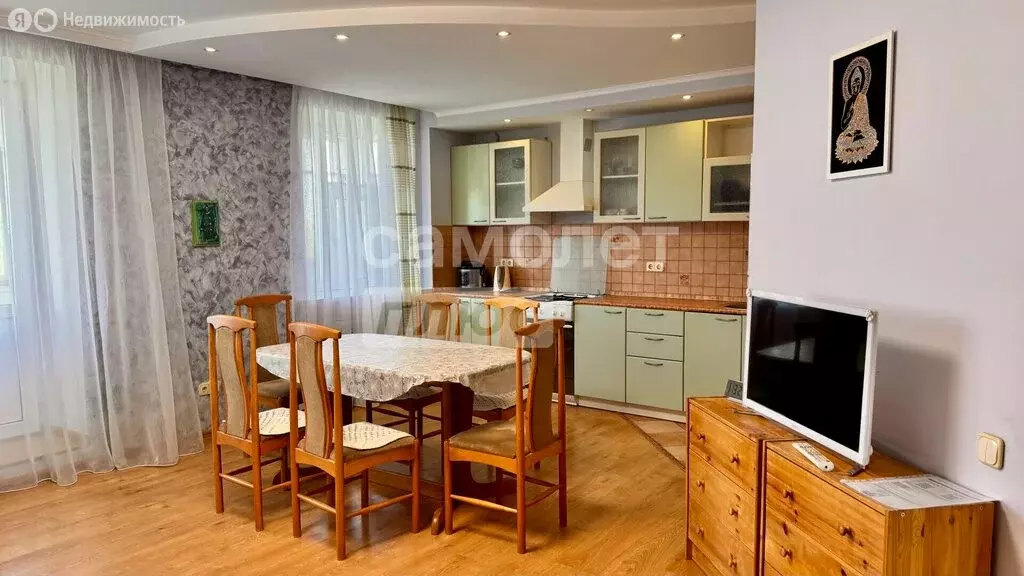 3-комнатная квартира: Казань, улица Гаврилова, 56к2 (72 м) - Фото 1