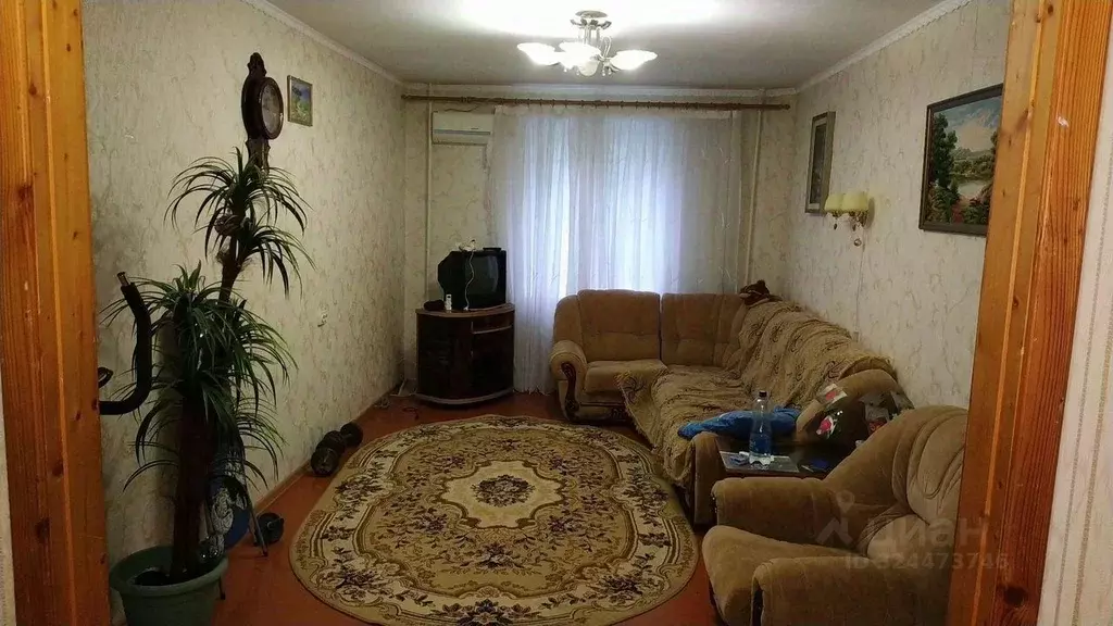 4-к кв. Белгородская область, Белгород ул. Есенина, 16 (85.0 м) - Фото 1