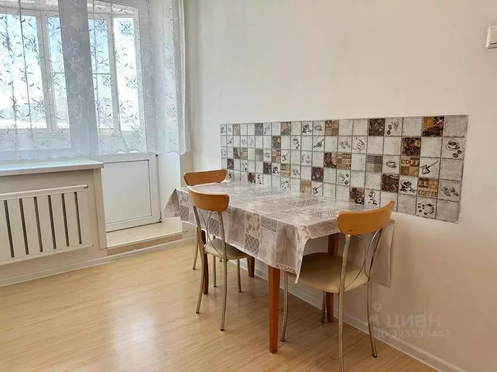 2-к кв. Забайкальский край, Чита Октябрьский мкр, 1 (58.0 м) - Фото 2