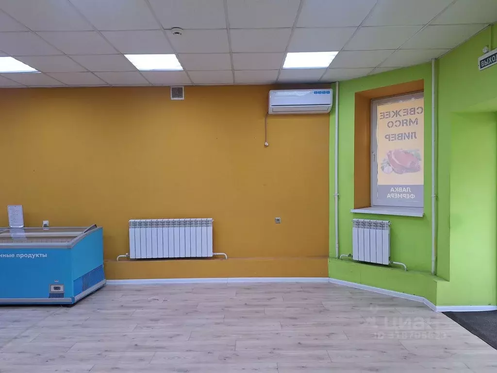 Торговая площадь в Брянская область, Брянск Бежицкая ул., 1к10 (60 м) - Фото 1
