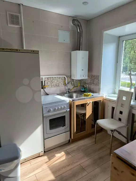 2-к. квартира, 43 м, 2/5 эт. - Фото 0