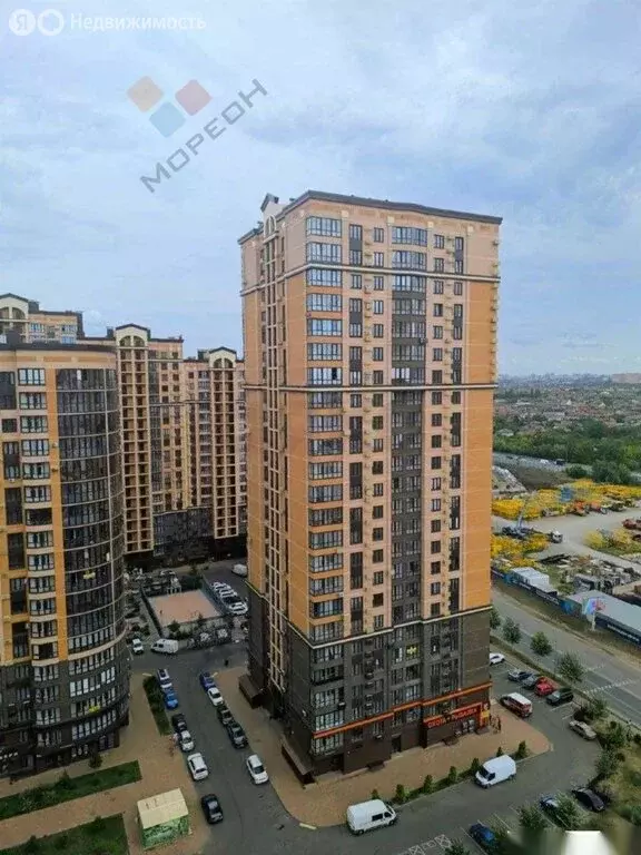 3-комнатная квартира: Краснодар, улица Григория Булгакова, 8 (85 м) - Фото 0