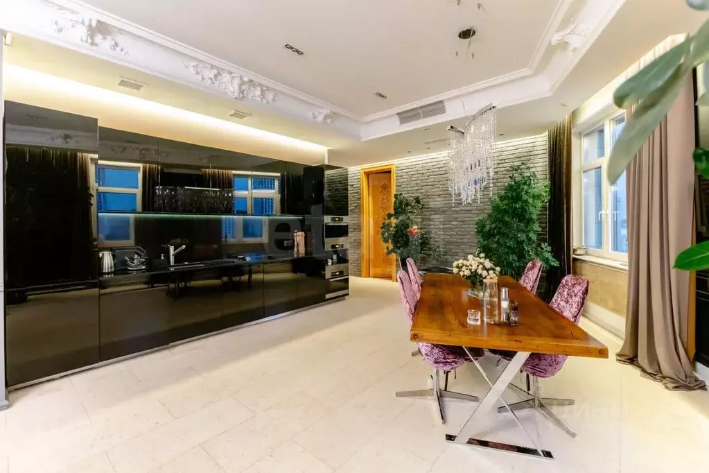 3-к кв. Свердловская область, Екатеринбург ул. Николая Никонова, 4 ... - Фото 1